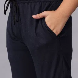 diaz Boys Mid Rise Joggers image 4