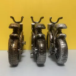 3mads  Analogue Bicycle Shaped Round Alarm Clock image 4