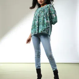 acai Women Floral Print Relaxed Fit Tunic image 4