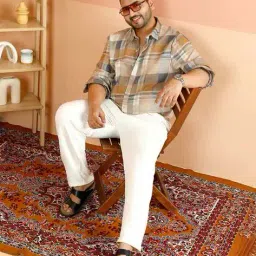 instafab plus Men Checked Relaxed Fit Shirt with Spread Collar image 4