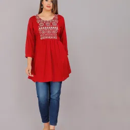 jyoti Embroidered Round-Neck Tunic image 5