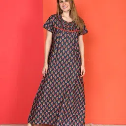 evolove Women Floral Print Pleated Nightie image 5