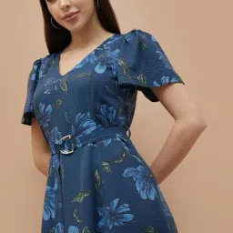 code by lifestyle Knee Length Dress image 5