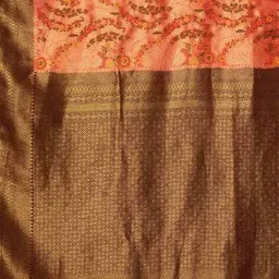 ri-wah Women Floral Print Saree with Contrast Border image 5