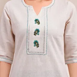 svaraa Women Embellished & Embroidery Straight Kurti image 5