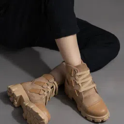 longwalk Women Heigh Ankle-Length Boots image 5