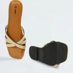 max Women Flat Sandals image 5