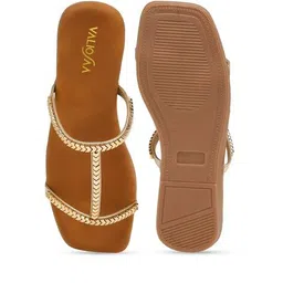 valiosaa Women Embellished Open-Toe Flat Sandals  image 5