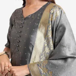 vishudh Women Embellished Straight Kurta Suit Set image 5