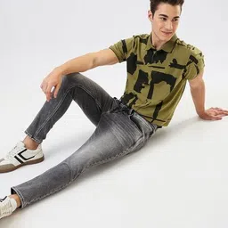 spykar Men Lightly Washed Slim Fit Jeans image 5