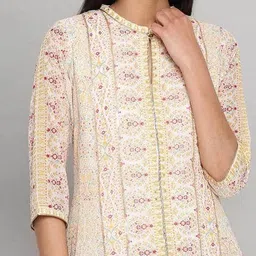 Printed Front Slit Flared Kurta image 5