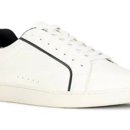 bata Men Round-Toe Lace-Up Sneakers image 5