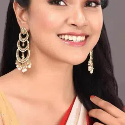 saraf rs jewellery Gold-Plated Pearl-Beaded Chandbali Earrings image 5