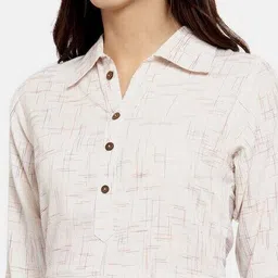 revangi Women Printed Flared Cotton Kurta image 5