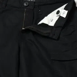 dnmx Men Loose Fit Cargos Pants image 5