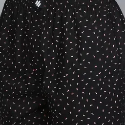 onn Men Mid Rise Graphic Shorts image 5