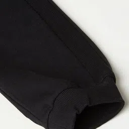 max Boys Mid Rise Trackpant image 5