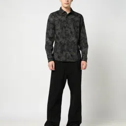 gap All Over Print Poplin Button Down Shirt image 5