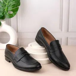 esmee Synthetic Upper Loafers image 5