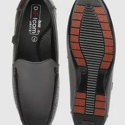 action Men Round-Toe Slip-On Loafers image 5