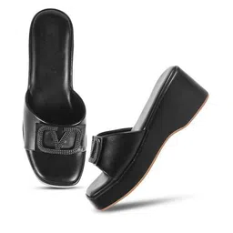 froh feet Women Wedges with Synthetic Upper image 5