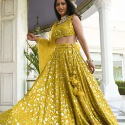 zeel clothing Women Embellished & Embroidery Lehenga Choli Set with Dupatta image 5