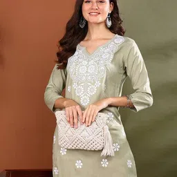 top n thread Women Embroidered A-Line Kurta image 5