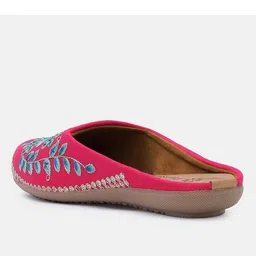 pairs4u Women Embroidered Slip-On Mules image 5