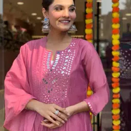 raamony Women Embroidered Anarkali Kurta Set image 5