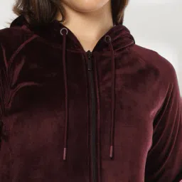 teamspirit Women Velour Regular Fit Zip-Front Hooded Sweatshirt image 5