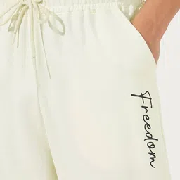 styli Men Mid Rise Joggers image 5