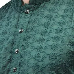 sg leman Men Embroidered Regular Fit Long Kurta with Mandarin Collar image 5