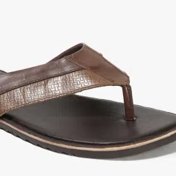 lee cooper Men Thong-Strap Flip-Flops image 5