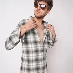 vastrado Men Checked Slim Fit Shirt with Spread Collar image 5