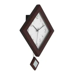 chronikle  Kite-Shaped Wooden Wall Clock image 5