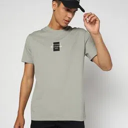 Men Half Sleeves Classics T-Shirt-image-8