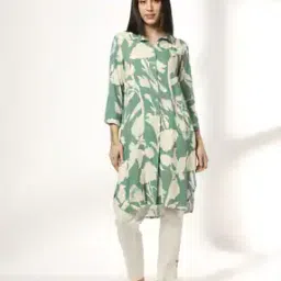Women Floral Print A-Line Kurta-image-86