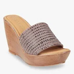 catwalk Women Embellished Wedges-picture-19