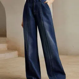 hivora Women Lightly Washed Relaxed Fit Jeans image 1