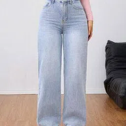 nucouths Women Lightly Washed Wide-Leg Jeans -picture-13