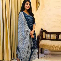 nyrika Women Floral Print Kurta Set image 1