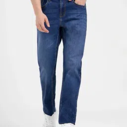 red tape Men Mid-Rise Straight Jeans with 5-Pocket Styling image 1