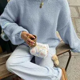 outzidr global Women Patterned Round-Neck Pullover-picture-13