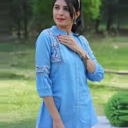 youthnic Women Embroidered Straight Tunic-picture-35