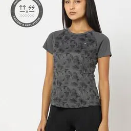 Graphic Print Crew-Neck T-Shirt-image-0