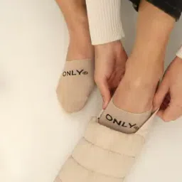 only Pack Of 3 Socks-picture-49