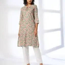 avaasa mix n' match Women Paisley Print Straight Kurta with Neck Tie-Up-picture-37