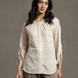 ritu kumar Relaxed Fit Round-Neck Top with Lace Detail-picture-23