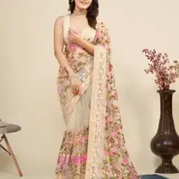Women Traditional Saree-image-13