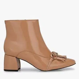 el paso Ankle-Length Boots with Metal Accent-picture-50